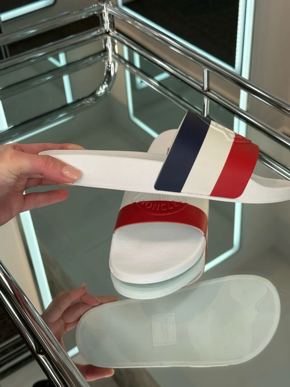 Moncler Slides - Picture 4 of 5